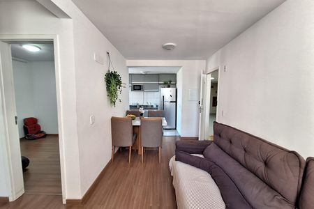 Sala de apartamento para alugar com 2 quartos, 75m² em Chácaras Rio-petrópolis, Duque de Caxias