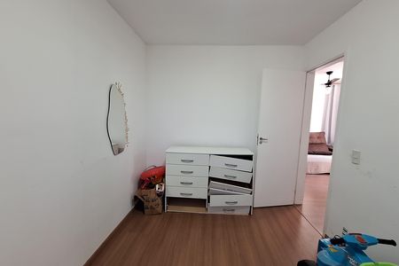 Apartamento para alugar com 75m², 2 quartos e sem vagaQuarto