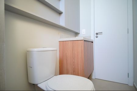 Apartamento à venda com 74m², 3 quartos e 1 vagaBanheiro da Suíte