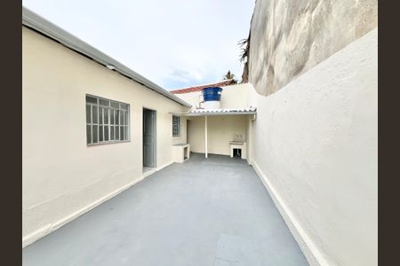 Casa para alugar com 95m², 2 quartos e sem vagaQuintal/Àrea de Serviço