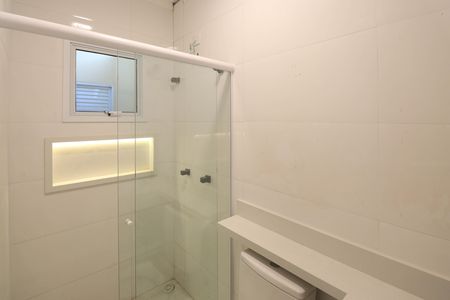 Casa à venda com 95m², 3 quartos e 2 vagas Casa à venda com 95m², 3 quartos e 2 vagasBanheiro 1