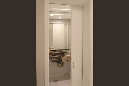 Casa à venda com 95m², 3 quartos e 2 vagas Casa à venda com 95m², 3 quartos e 2 vagasLavabo