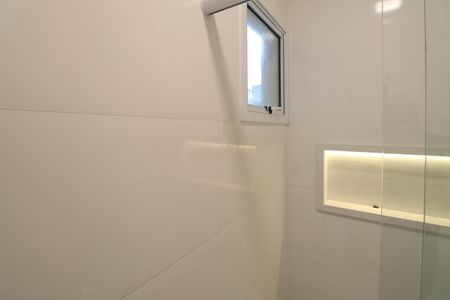 Casa à venda com 95m², 3 quartos e 2 vagas Casa à venda com 95m², 3 quartos e 2 vagasBanheiro da Suíte