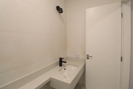 Casa à venda com 95m², 3 quartos e 2 vagas Casa à venda com 95m², 3 quartos e 2 vagasBanheiro 1