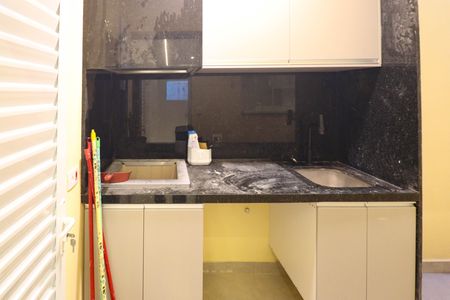 Casa à venda com 95m², 3 quartos e 2 vagas Casa à venda com 95m², 3 quartos e 2 vagasChurrasqueira / Área de Serviço / Quintal