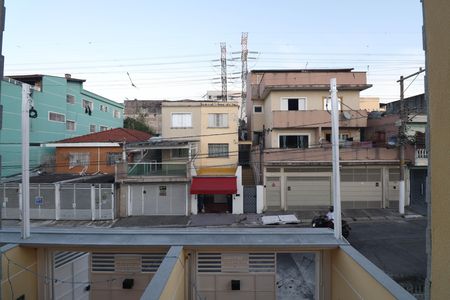 Casa à venda com 95m², 3 quartos e 2 vagas Casa à venda com 95m², 3 quartos e 2 vagasVista