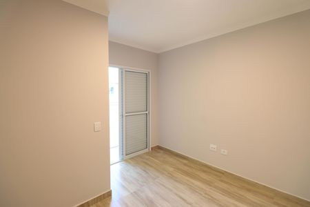 Casa à venda com 95m², 3 quartos e 2 vagasSuíte
