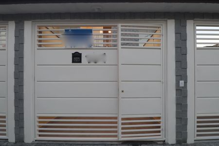 Casa à venda com 95m², 3 quartos e 2 vagasFachada 