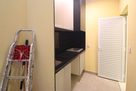 Casa à venda com 95m², 3 quartos e 2 vagasChurrasqueira / Área de Serviço / Quintal