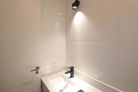 Casa à venda com 95m², 3 quartos e 2 vagasBanheiro da Suíte