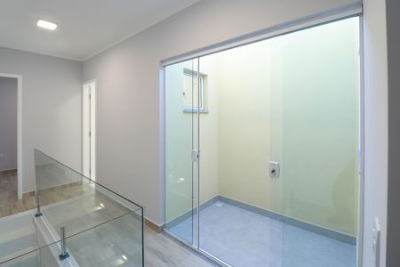 Casa à venda com 95m², 3 quartos e 2 vagasVaranda 