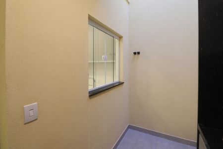 Casa à venda com 95m², 3 quartos e 2 vagasQuintal / Churrasqueira / Área de Serviço