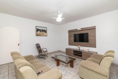 Sala de casa para alugar com 3 quartos, 280m² em Santa Terezinha, Belo Horizonte