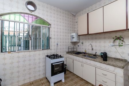 Casa para alugar com 280m², 3 quartos e 3 vagas Casa para alugar com 280m², 3 quartos e 3 vagasCozinha