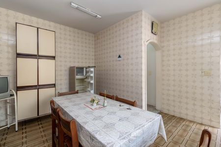 Casa para alugar com 280m², 3 quartos e 3 vagas Casa para alugar com 280m², 3 quartos e 3 vagasCozinha