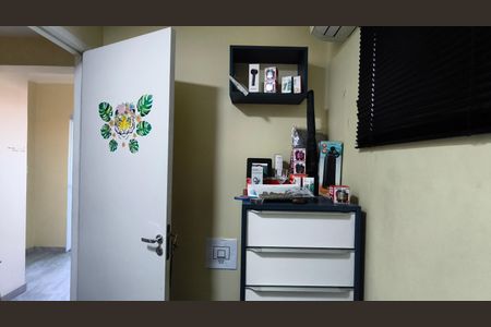 Casa à venda com 400m², 5 quartos e 4 vagas Casa à venda com 400m², 5 quartos e 4 vagasQuarto 6