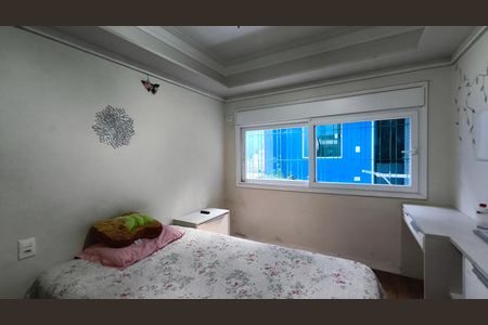 Casa à venda com 400m², 5 quartos e 4 vagas Casa à venda com 400m², 5 quartos e 4 vagasQuarto 2