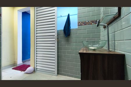 Casa à venda com 400m², 5 quartos e 4 vagas Casa à venda com 400m², 5 quartos e 4 vagasBanheiro 3 Lavanderia