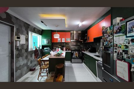 Casa à venda com 400m², 5 quartos e 4 vagas Casa à venda com 400m², 5 quartos e 4 vagasCozinha