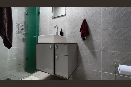 Casa à venda com 400m², 5 quartos e 4 vagas Casa à venda com 400m², 5 quartos e 4 vagasBanheiro 4