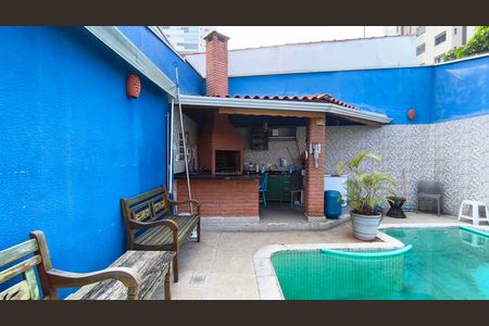 Casa à venda com 400m², 5 quartos e 4 vagas Casa à venda com 400m², 5 quartos e 4 vagasÁrea Externa