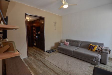 Apartamento à venda com 93m², 3 quartos e 1 vaga Apartamento à venda com 93m², 3 quartos e 1 vagaSala