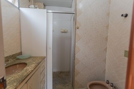 Apartamento à venda com 109m², 3 quartos e 2 vagas Apartamento à venda com 109m², 3 quartos e 2 vagasBanheiro da Suíte