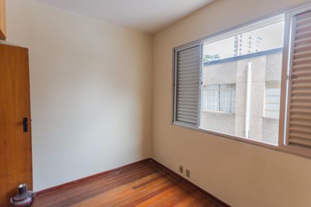 Apartamento à venda com 109m², 3 quartos e 2 vagas Apartamento à venda com 109m², 3 quartos e 2 vagasQuarto 2