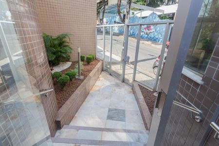 Apartamento à venda com 109m², 3 quartos e 2 vagas Apartamento à venda com 109m², 3 quartos e 2 vagasHall de entrada