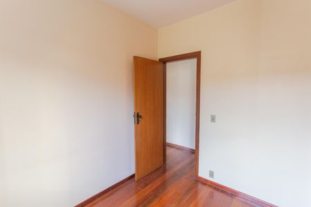 Apartamento à venda com 109m², 3 quartos e 2 vagas Apartamento à venda com 109m², 3 quartos e 2 vagasQuarto 3