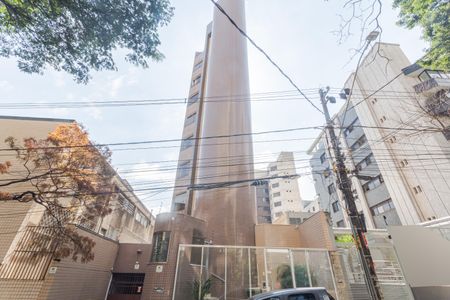 Apartamento à venda com 109m², 3 quartos e 2 vagas Apartamento à venda com 109m², 3 quartos e 2 vagasFachada
