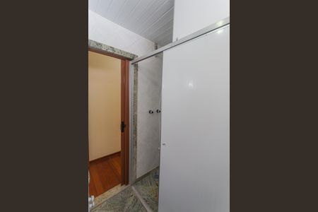 Apartamento à venda com 109m², 3 quartos e 2 vagas Apartamento à venda com 109m², 3 quartos e 2 vagasBanheiro Social