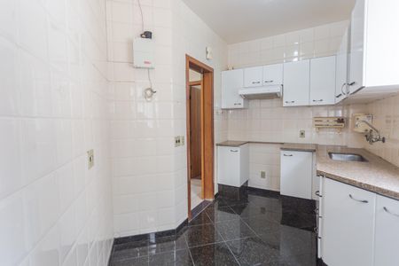 Apartamento à venda com 109m², 3 quartos e 2 vagas Apartamento à venda com 109m², 3 quartos e 2 vagasCozinha