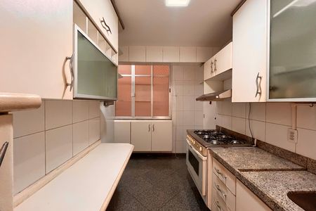 Apartamento para alugar com 110m², 2 quartos e sem vaga Apartamento para alugar com 110m², 2 quartos e sem vagaCozinha