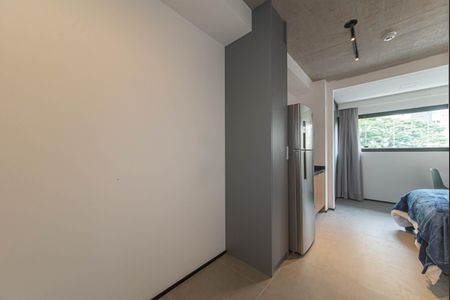 Studio para alugar com 25m², 1 quarto e sem vaga Studio para alugar com 25m², 1 quarto e sem vagaCorredor