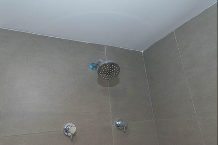 Studio para alugar com 25m², 1 quarto e sem vaga Studio para alugar com 25m², 1 quarto e sem vagaBanheiro