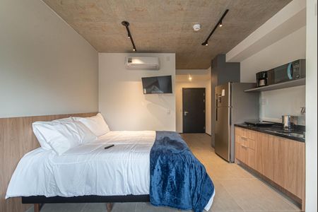 Studio para alugar com 25m², 1 quarto e sem vaga Studio para alugar com 25m², 1 quarto e sem vagaQuarto