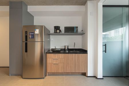 Studio para alugar com 25m², 1 quarto e sem vaga Studio para alugar com 25m², 1 quarto e sem vagaCozinha