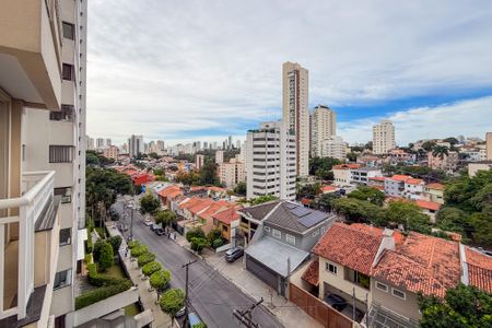 Apartamento para alugar com 166m², 3 quartos e 3 vagas Apartamento para alugar com 166m², 3 quartos e 3 vagasSala - Varanda