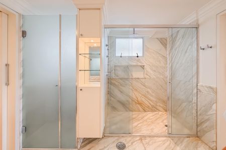 Apartamento para alugar com 166m², 3 quartos e 3 vagas Apartamento para alugar com 166m², 3 quartos e 3 vagasBanheiro da Suíte 2