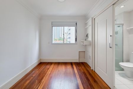 Apartamento para alugar com 166m², 3 quartos e 3 vagas Apartamento para alugar com 166m², 3 quartos e 3 vagasSuíte 1