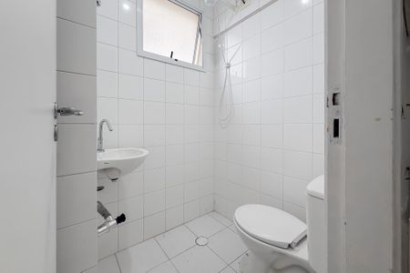 Apartamento para alugar com 166m², 3 quartos e 3 vagas Apartamento para alugar com 166m², 3 quartos e 3 vagasBanheiro de Serviço