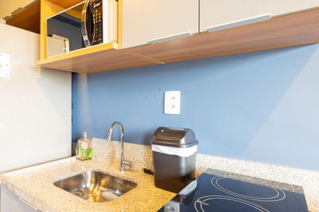 Cozinha de kitnet/studio à venda com 1 quarto, 28m² em Moema, São Paulo