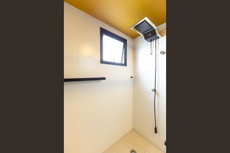 Studio à venda com 28m², 1 quarto e sem vaga Studio à venda com 28m², 1 quarto e sem vagaBanheiro