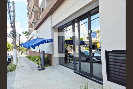 Studio à venda com 28m², 1 quarto e sem vaga Studio à venda com 28m², 1 quarto e sem vagaFachada