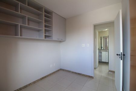 Apartamento para alugar com 100m², 3 quartos e 2 vagas Apartamento para alugar com 100m², 3 quartos e 2 vagasQuarto 02