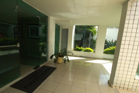 Apartamento para alugar com 100m², 3 quartos e 2 vagas Apartamento para alugar com 100m², 3 quartos e 2 vagasHall de entrada