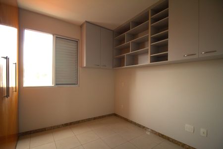 Apartamento para alugar com 100m², 3 quartos e 2 vagas Apartamento para alugar com 100m², 3 quartos e 2 vagasQuarto 02