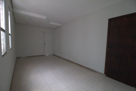Apartamento para alugar com 100m², 3 quartos e 2 vagas Apartamento para alugar com 100m², 3 quartos e 2 vagasSala de Estar