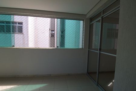 Varanda  de apartamento para alugar com 3 quartos, 100m² em Alto Caiçaras, Belo Horizonte